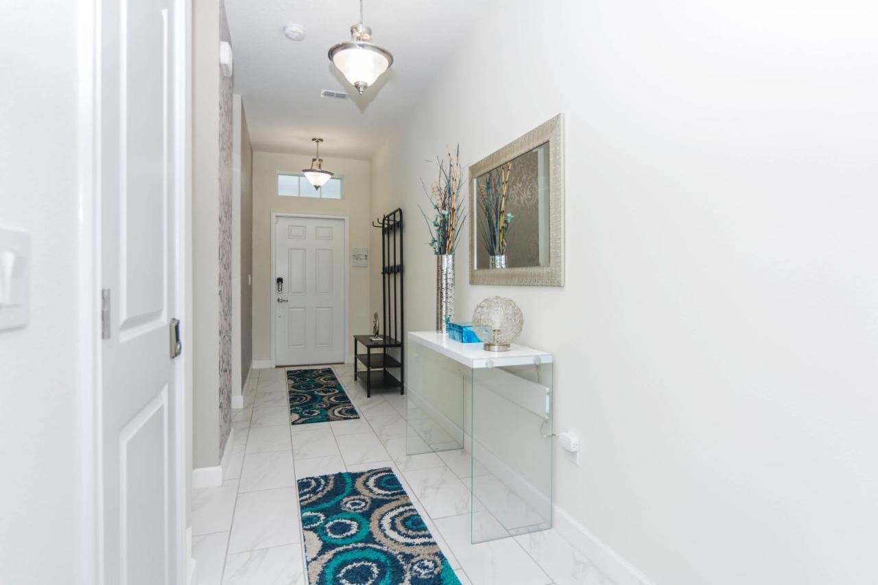 Enchanting Decor Home With Private Pool At Storey Lake Resort Sl4714 Kissimmee Exterior photo