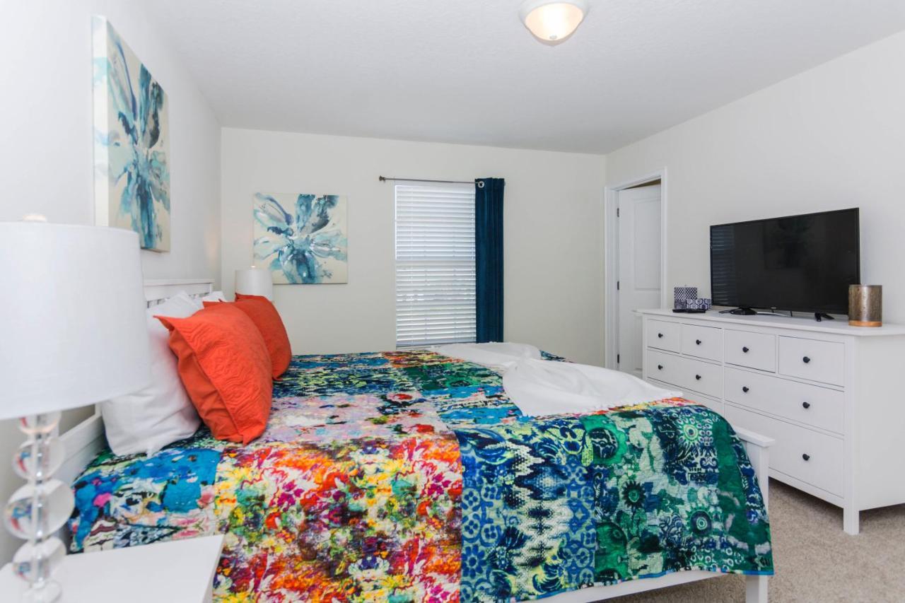 Enchanting Decor Home With Private Pool At Storey Lake Resort Sl4714 Kissimmee Exterior photo