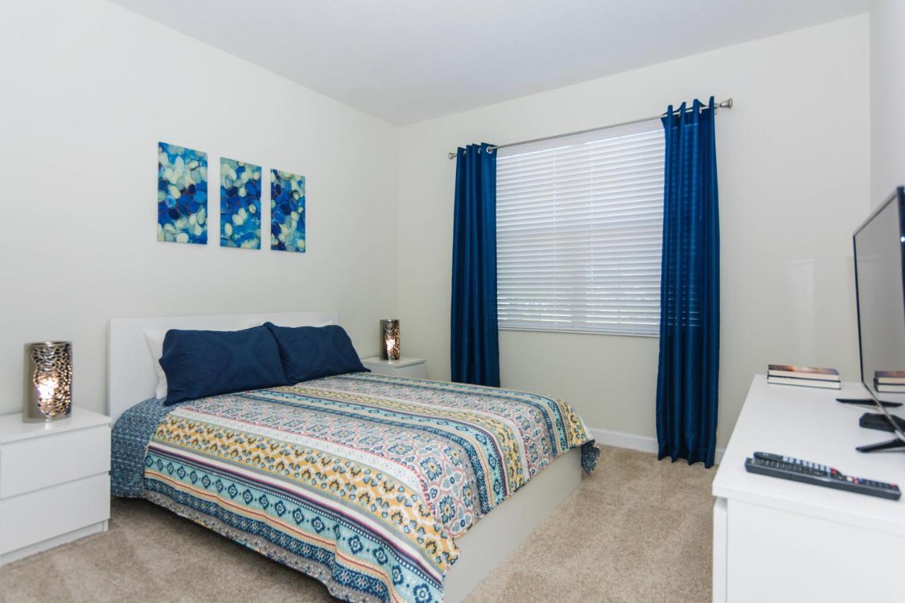Enchanting Decor Home With Private Pool At Storey Lake Resort Sl4714 Kissimmee Exterior photo