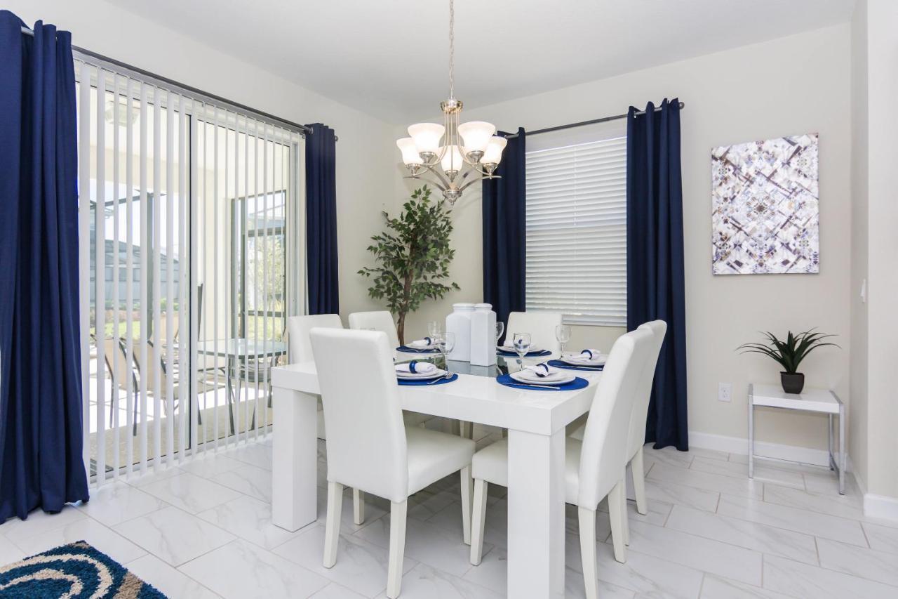 Enchanting Decor Home With Private Pool At Storey Lake Resort Sl4714 Kissimmee Exterior photo